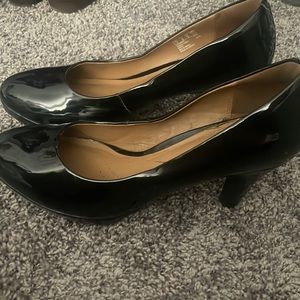 Clarks heels sz 9